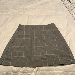 Aritzia-Wilfred patterned Skirt, white,black,yellow (2)